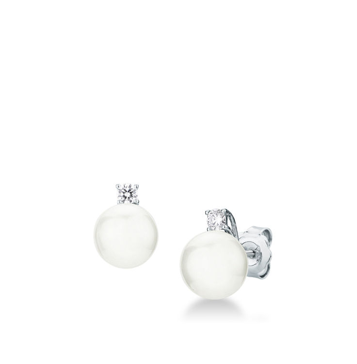 Imagen de Pareja de pendientes de ballestilla con perla cultivada y diamante en oro blanco