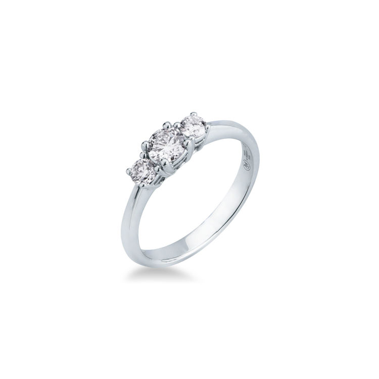 Picture of Ring with diamond in white gold