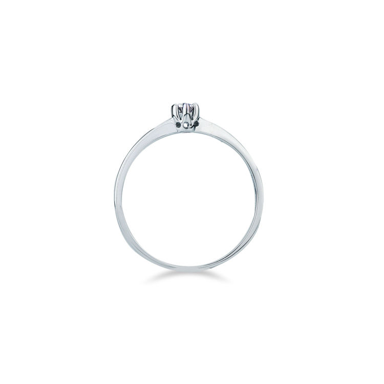 Picture of Solitaire ring with diamond in white gold