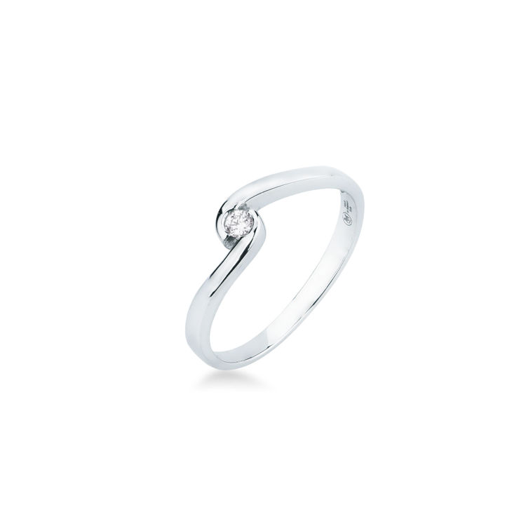 Picture of Solitaire ring with diamond in white gold