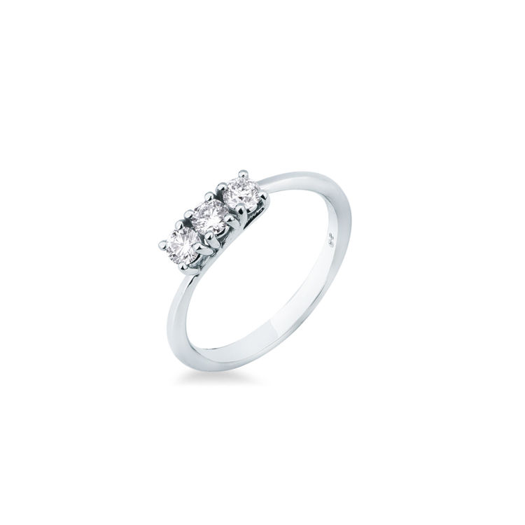 Picture of Ring with diamond in white gold