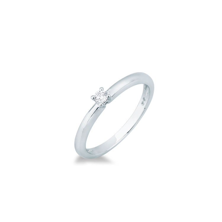 Picture of Solitaire ring with diamond in white gold