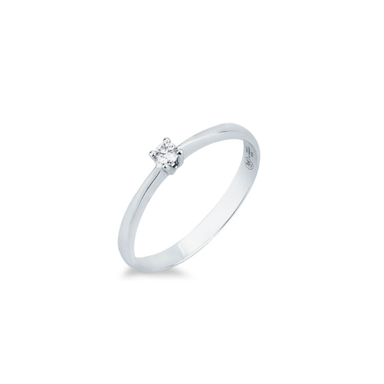 Picture of Solitaire ring with diamond in white gold