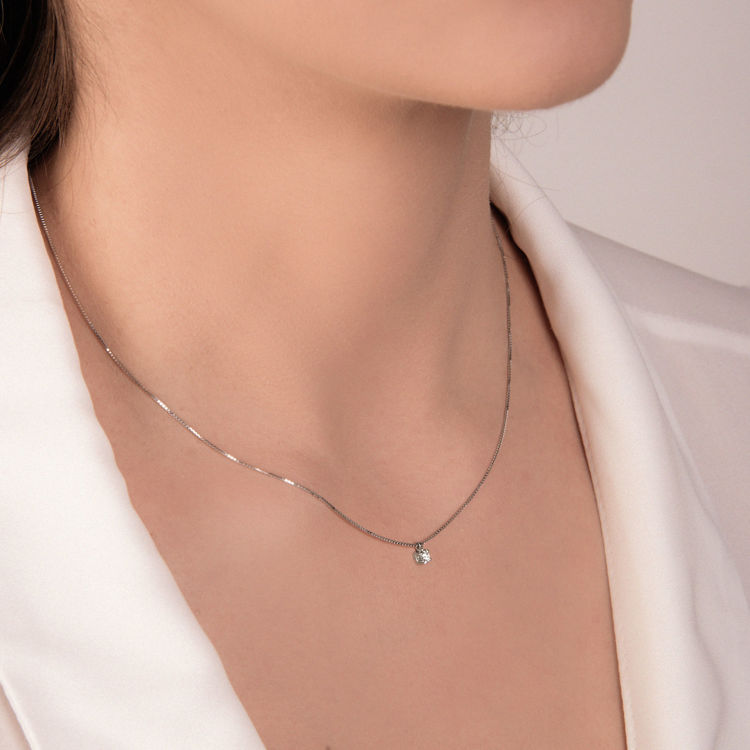 Picture of Necklace with diamond in white gold