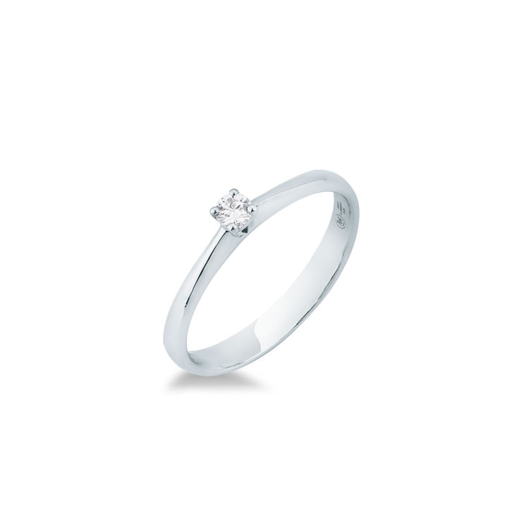 Picture of Solitaire ring with diamond in white gold