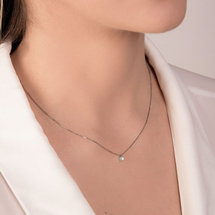 Picture of Necklace with diamond in white gold