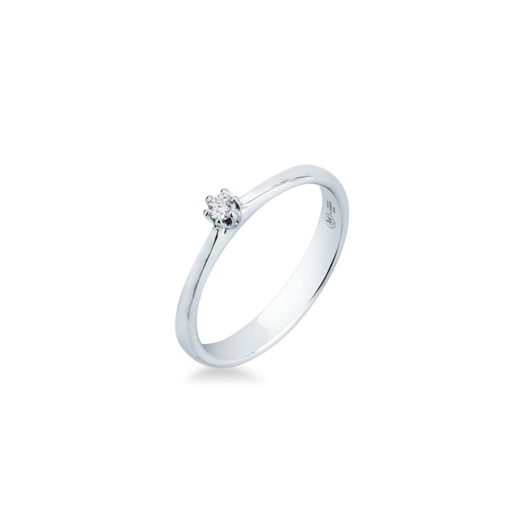 Picture of Solitaire ring with diamond in white gold