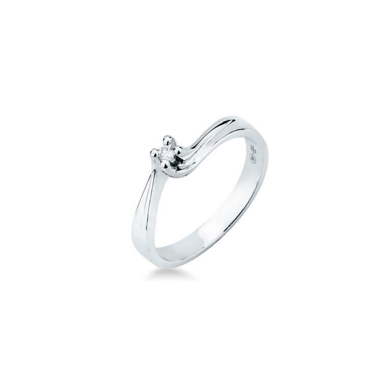 Picture of Solitaire ring with diamond in white gold