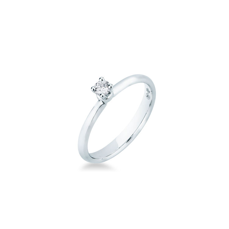 Picture of Solitaire ring with diamond in white gold