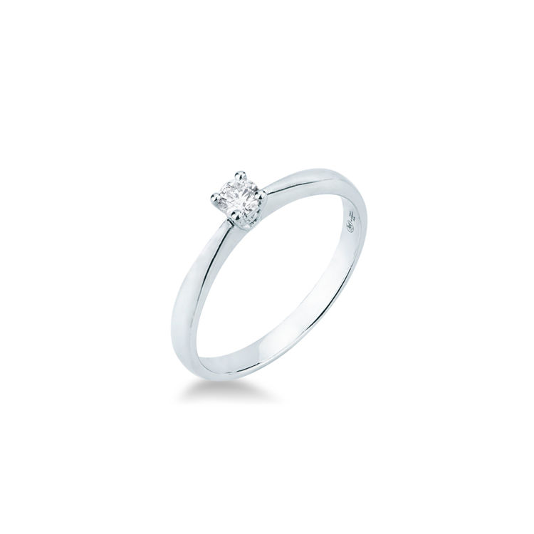 Picture of Solitaire ring with diamond in white gold