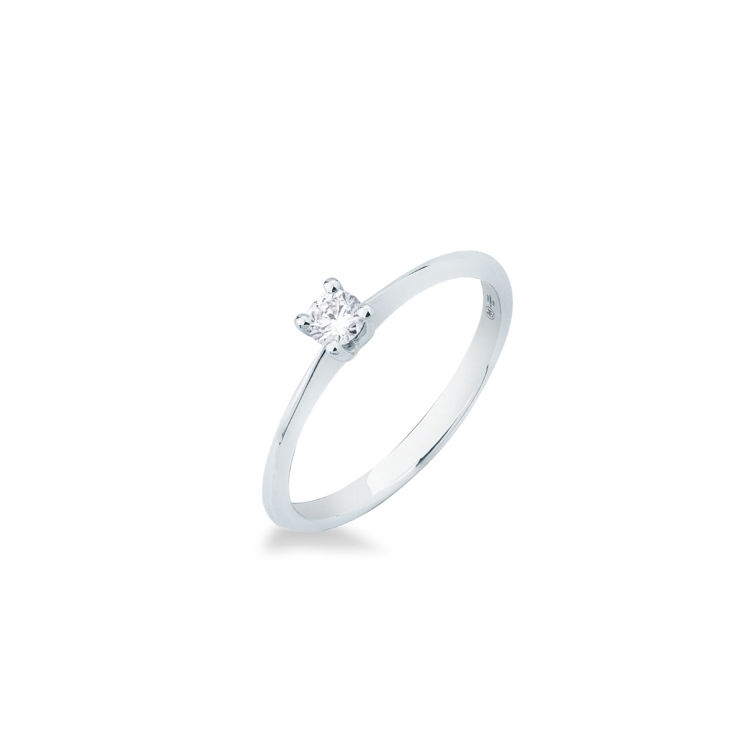 Picture of Solitaire ring with diamond in white gold