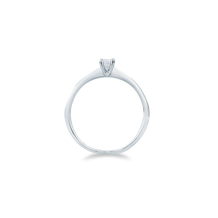 Picture of Solitaire ring with diamond in white gold