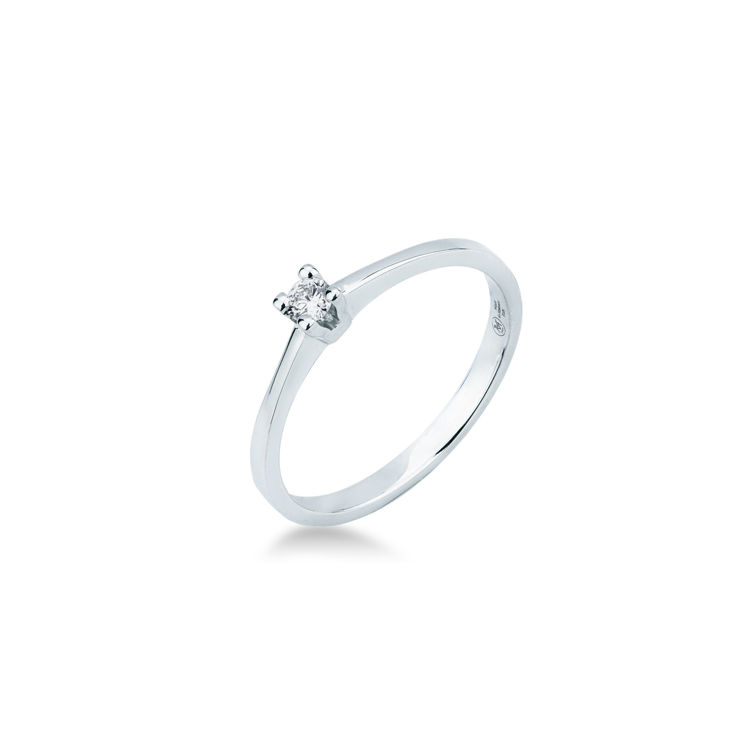 Picture of Solitaire ring with diamond in white gold